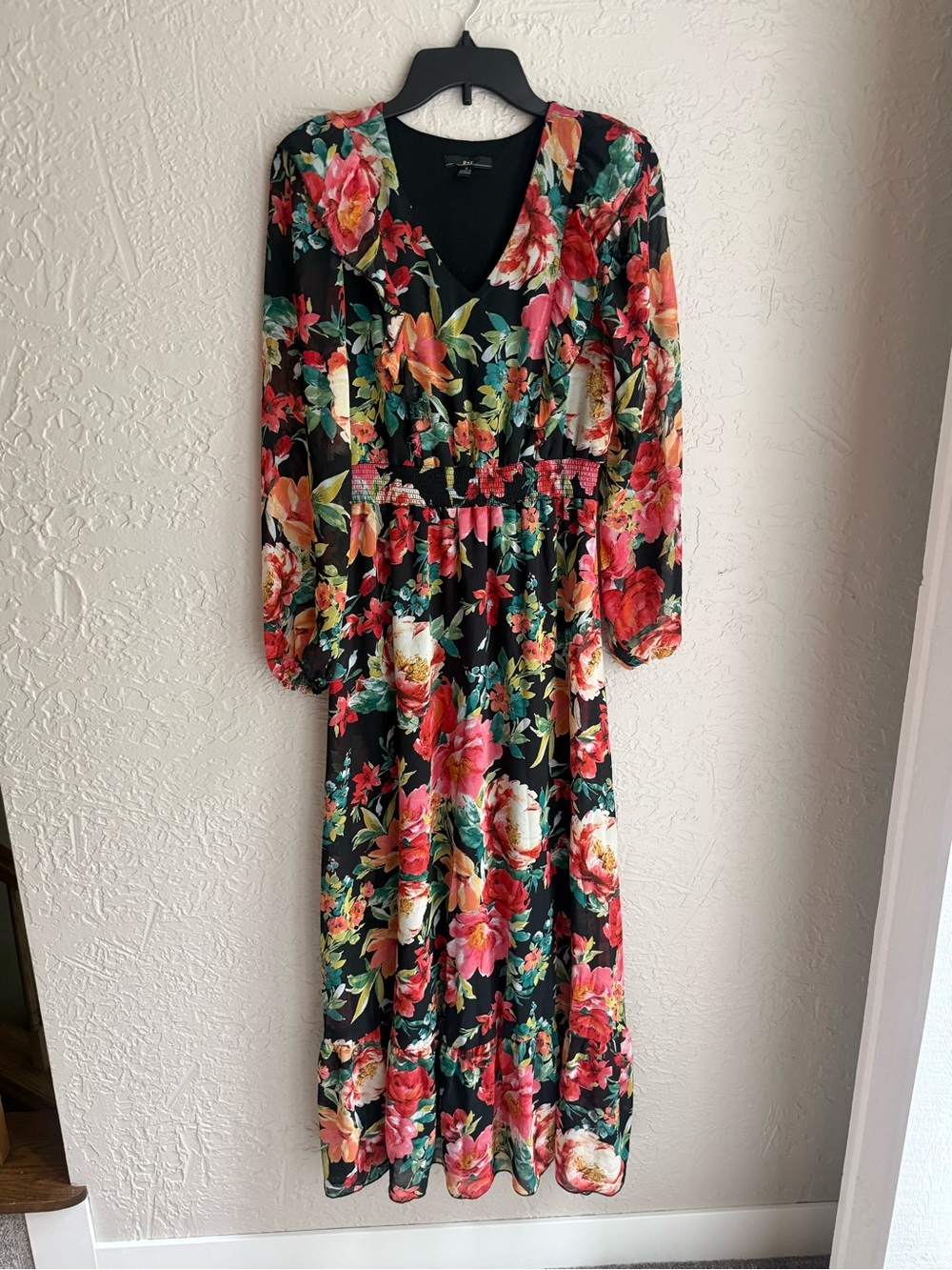 R&K Black Floral V-Neck Midi Dress with Pink and Red Blooms